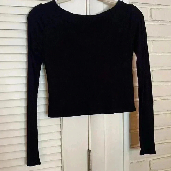 Forever 21 Long Sleeve VNeck ribbed crop Top size medium - Picture 5 of 6